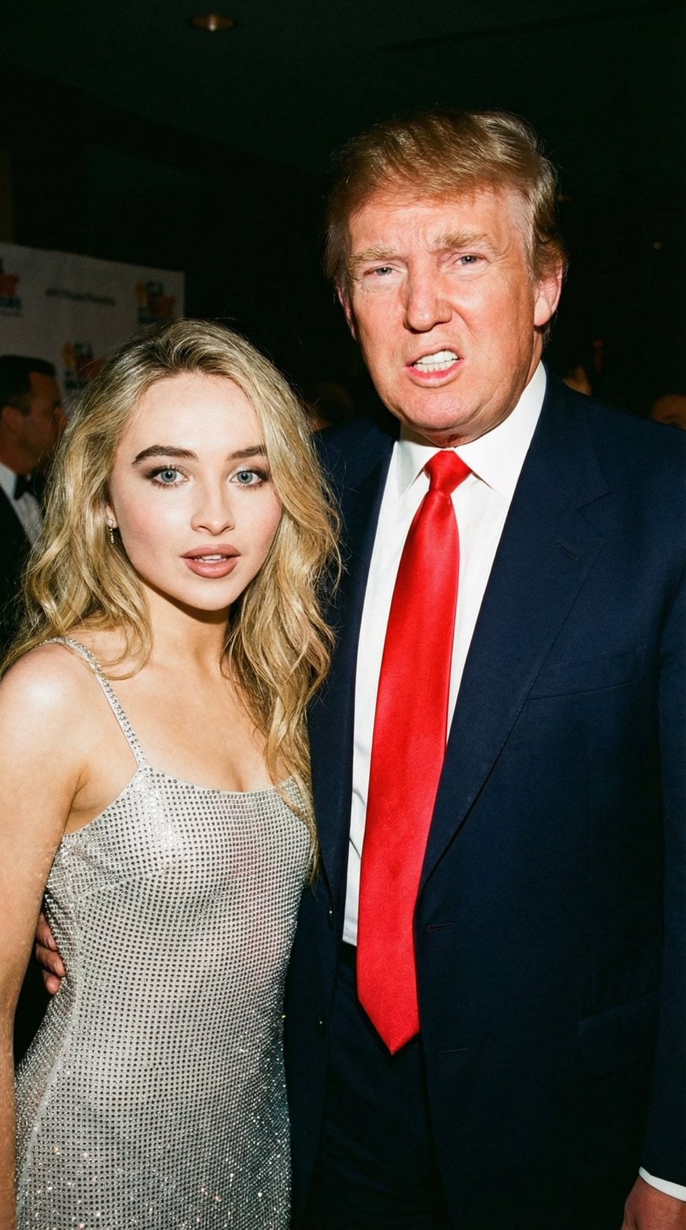 1990-tallets uformelle blitsfoto av Donald Trump, -generert bilde